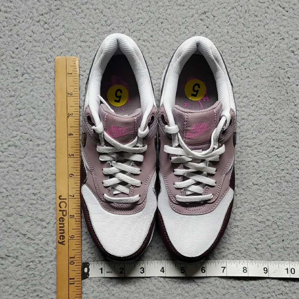 Nike Kid’s Air Max 1 Sneakers in White, Light Pink & Dark Plum Size 5Y